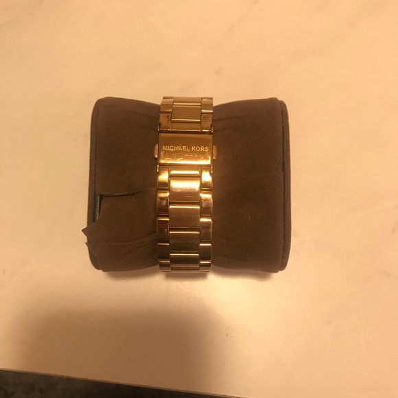 Michael Kors Blair Chronograph Watch - Picture 3 of 5